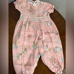 Vintage Beatrix Potter Peter Rabbit Baby Romper Smocked Pink Storybook Print 12M